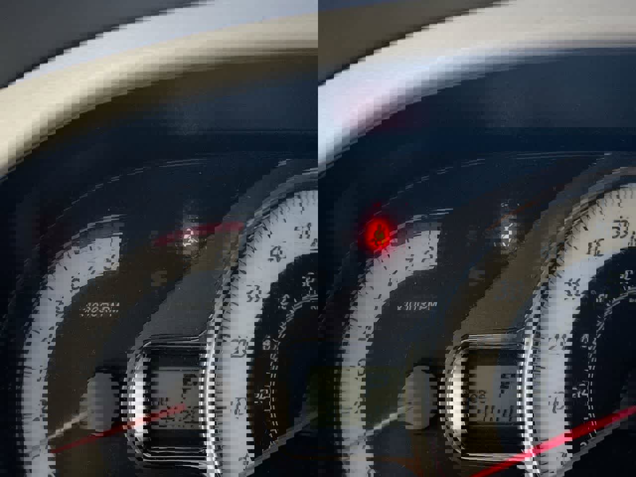 Used 2012 Toyota Sienna SE image 15