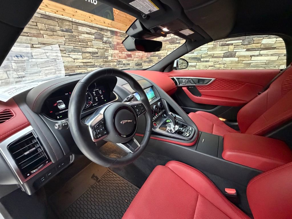 Used 2024 Jaguar F-TYPE R-Dynamic image 14