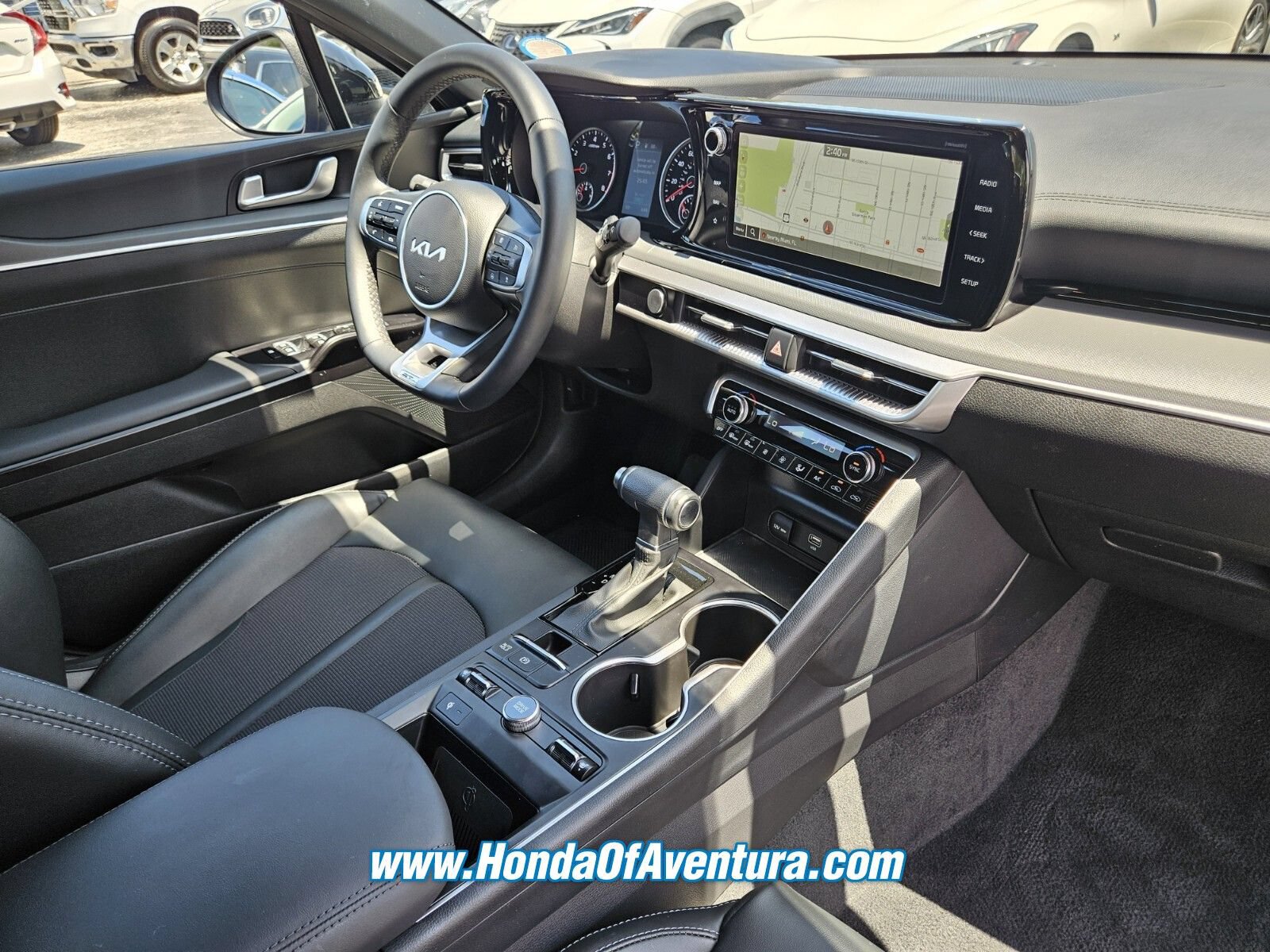 Used 2024 Kia K5 GT-Line w/ GT-Line Premium Package FWD image 13