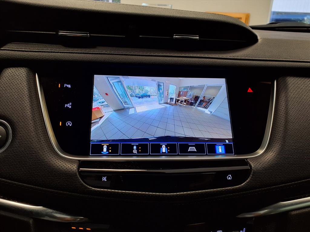 Certified 2023 Cadillac XT5 Sportv w/ Technology Package image 28