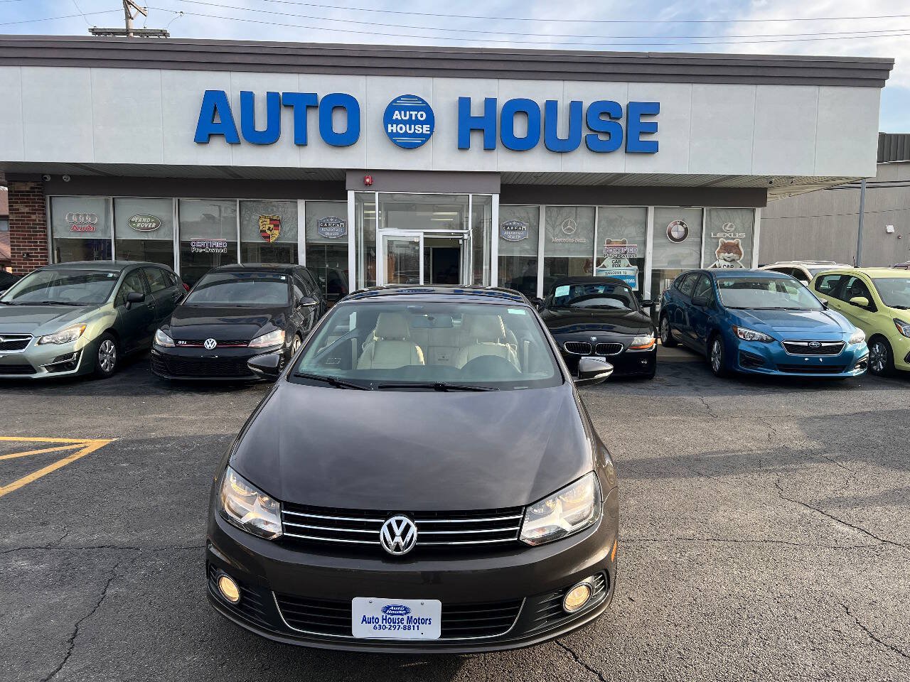 Used 2013 Volkswagen Eos Komfort FWD image 2