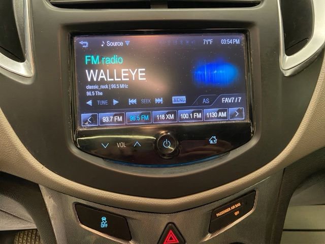 Used 2015 Chevrolet Trax LTZ AWD/4WD image 12