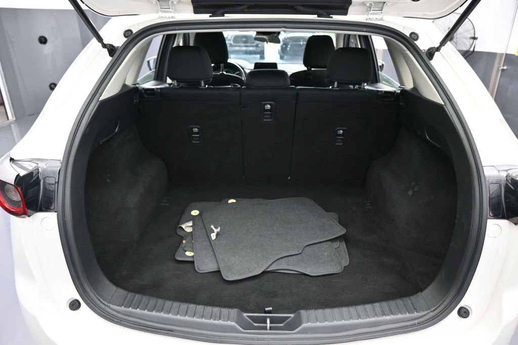 Used 2019 MAZDA CX-5 Sport FWD image 40