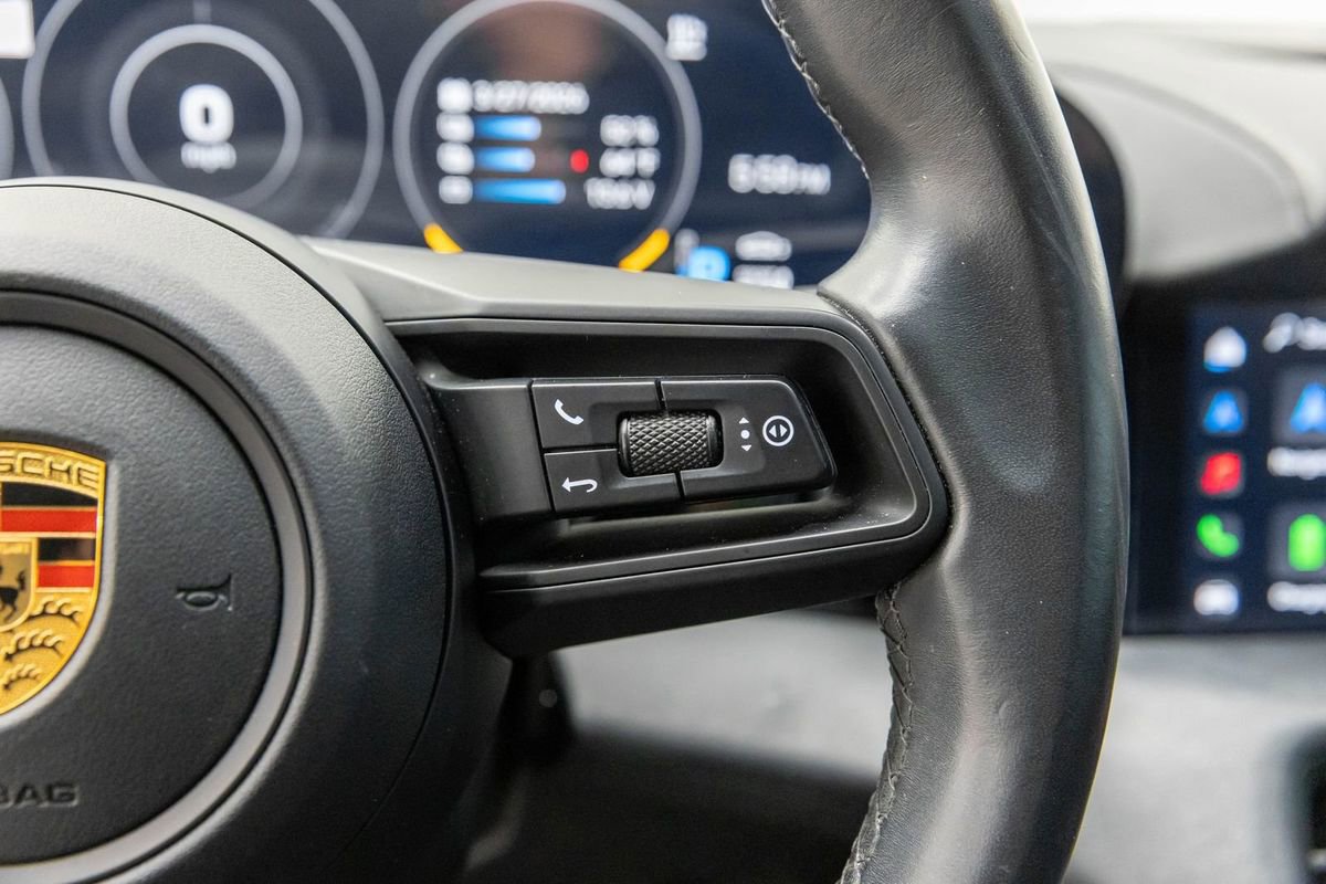 Used 2020 Porsche Taycan 4S image 26