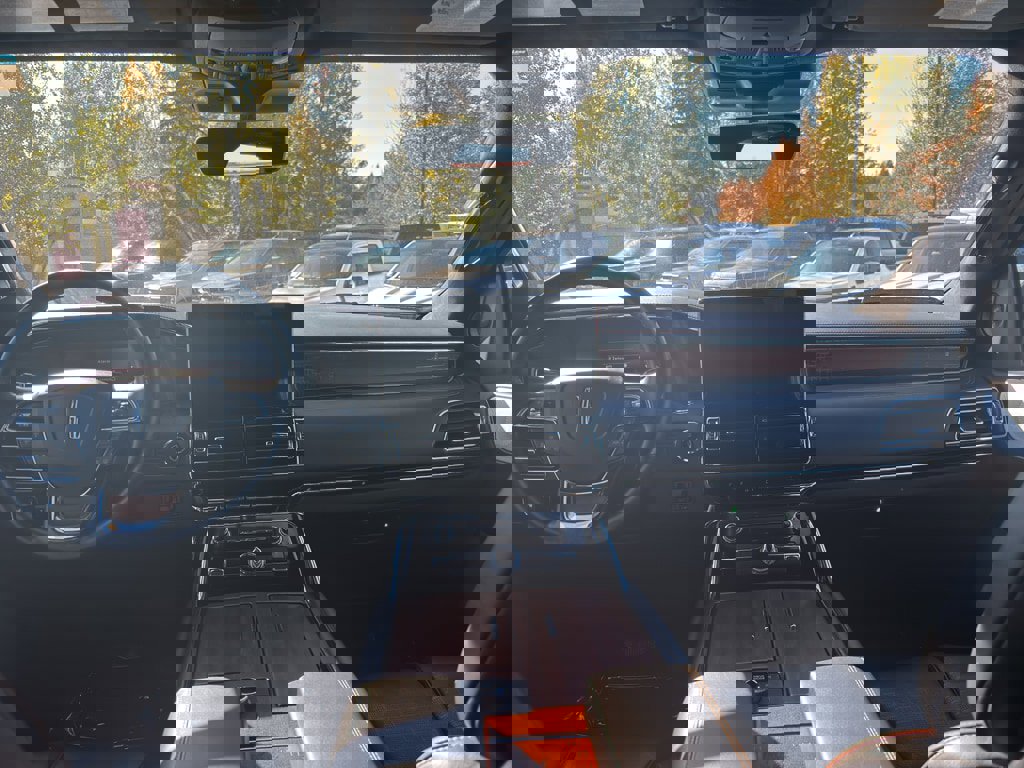 Used 2024 Lincoln Navigator L Black Label image 31