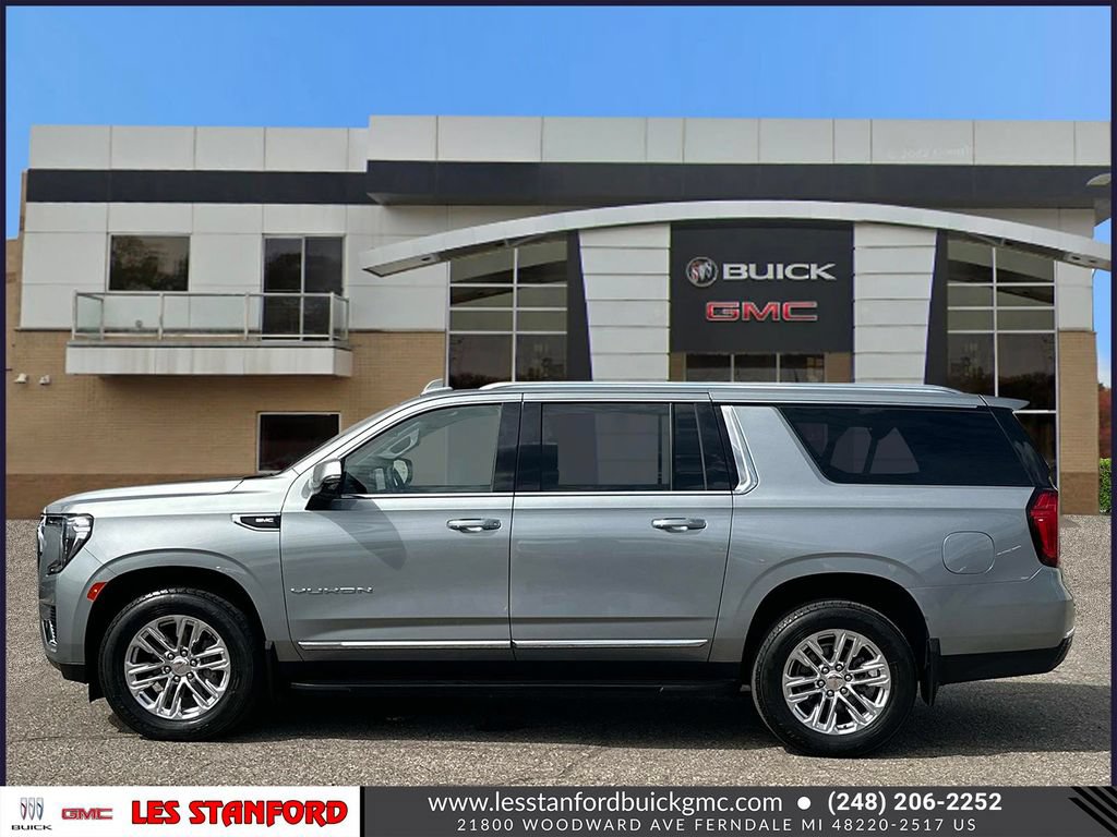 Certified 2024 GMC Yukon XL SLT w/ SLT Luxury Package AWD/4WD image 2