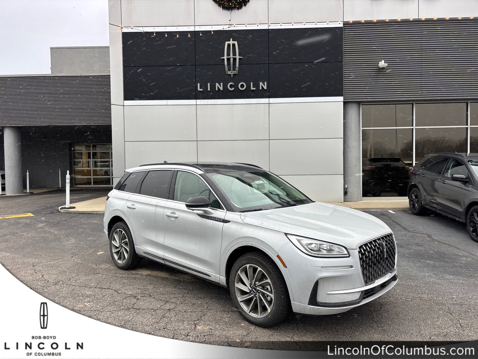 New 2026 Lincoln Corsair Grand Touring image 1