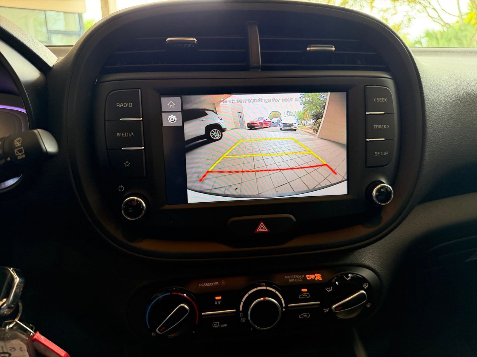 Used 2025 Kia Soul LX w/ LX Technology Package image 20