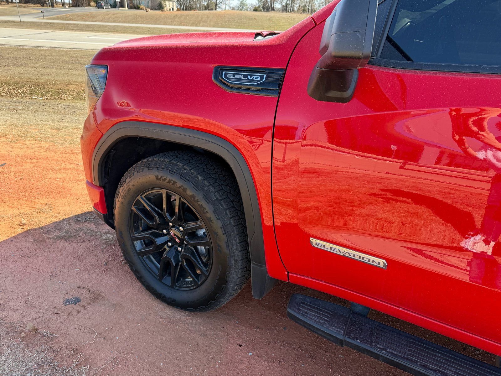 Used 2022 GMC Sierra 1500 Elevation w/ LPO, Elevation Black Package image 11