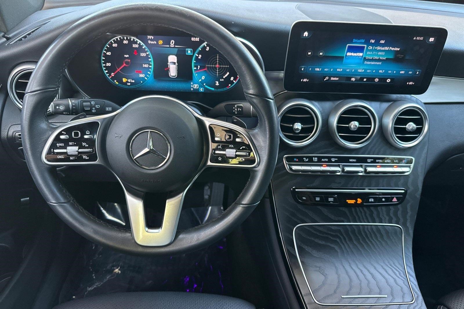 Used 2021 Mercedes-Benz GLC 300 4MATIC image 27