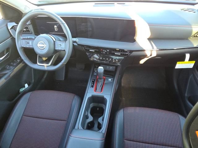 New 2026 Nissan Kicks SR w/ SR Premium Package image 18
