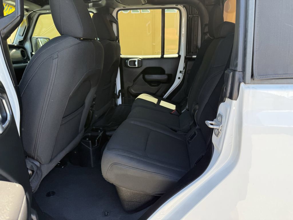 Used 2020 Jeep Gladiator Sport w/ Quick Order Package 24S image 27