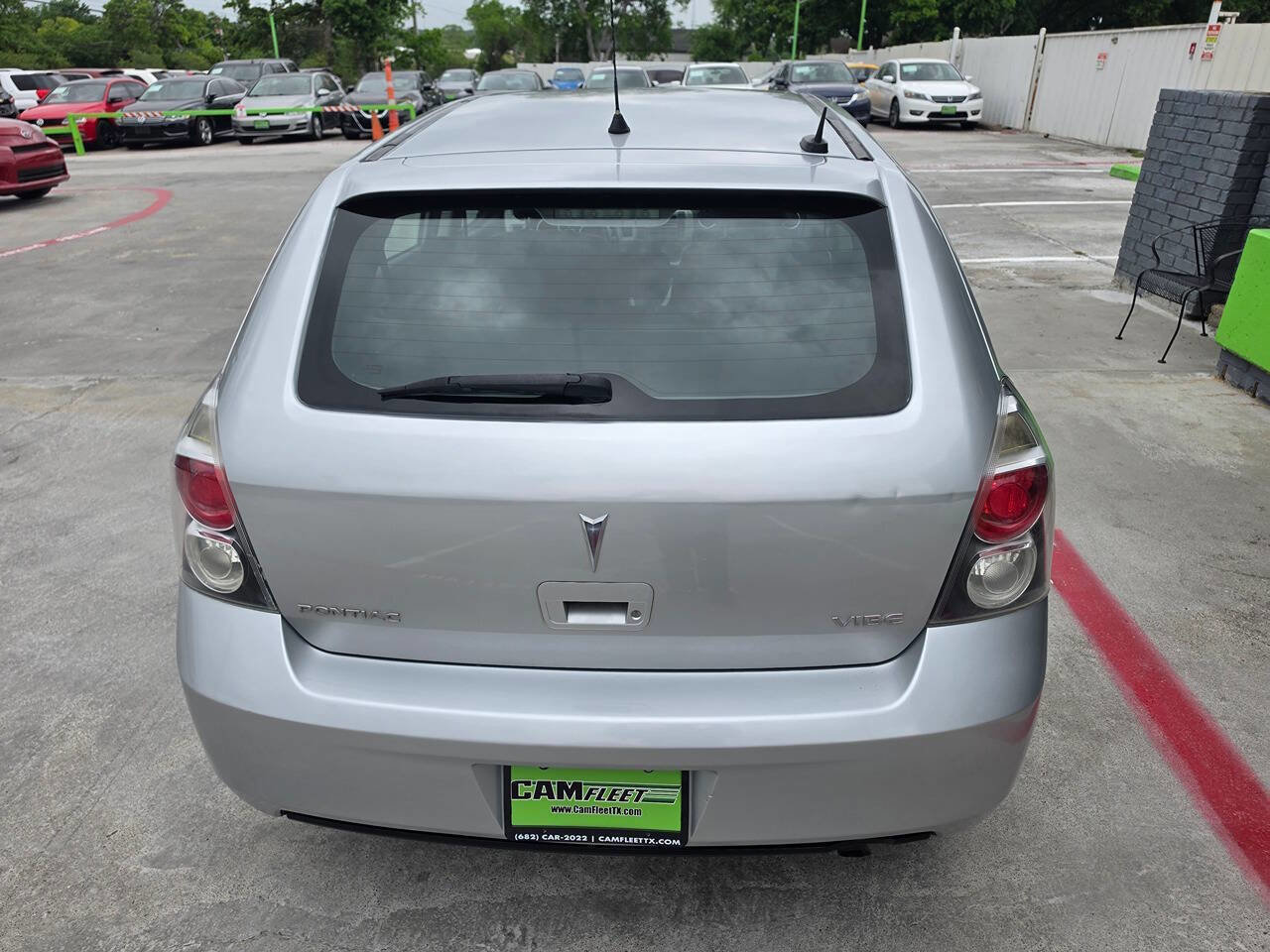 Used 2009 Pontiac Vibe w/ Preferred Package FWD image 13