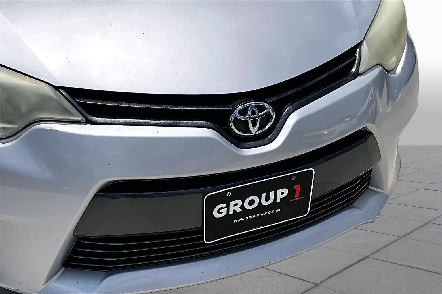 Used 2016 Toyota Corolla LE FWD image 26