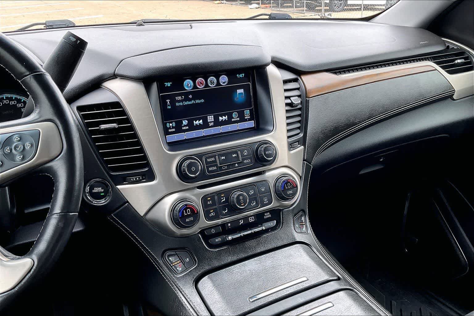 Used 2020 GMC Yukon Denali w/ Denali Premium Package RWD image 15