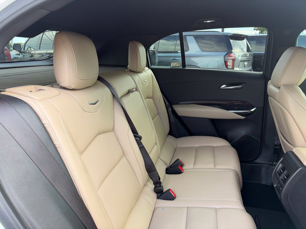 Used 2024 Cadillac XT4 Premium Luxury FWD image 22