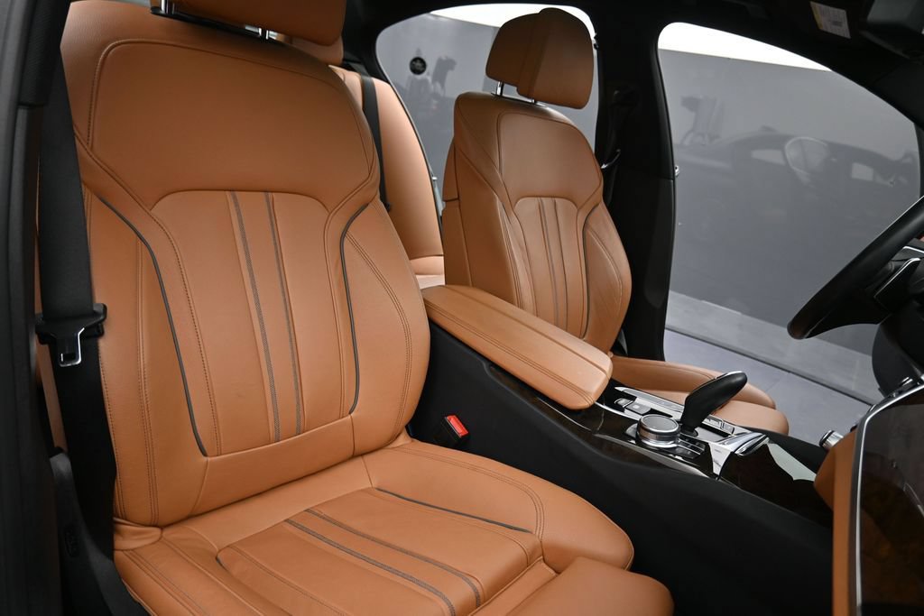 Used 2018 BMW 540i xDrive w/ Premium Package AWD/4WD image 20