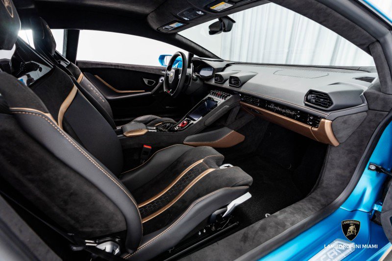 Used 2024 Lamborghini Huracan Tecnica image 43