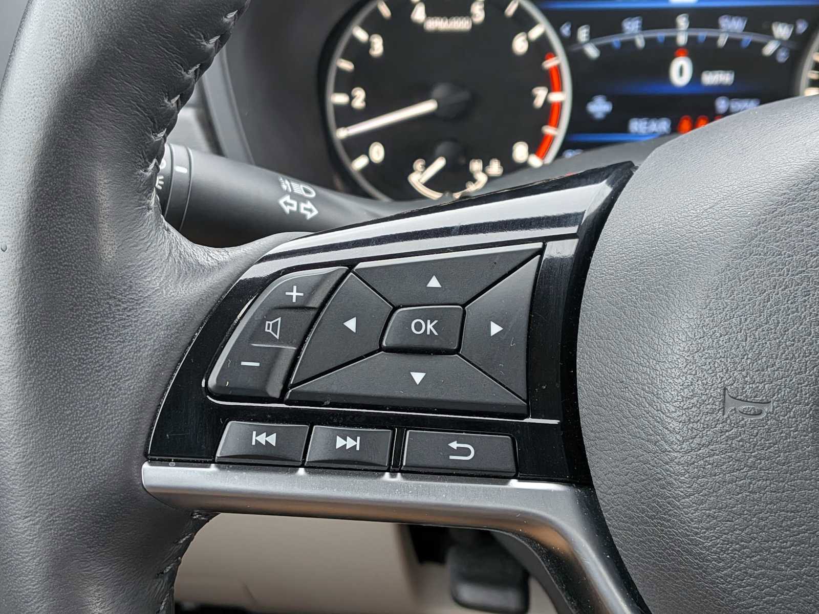 Used 2023 Nissan Altima 2.5 SL AWD/4WD image 23