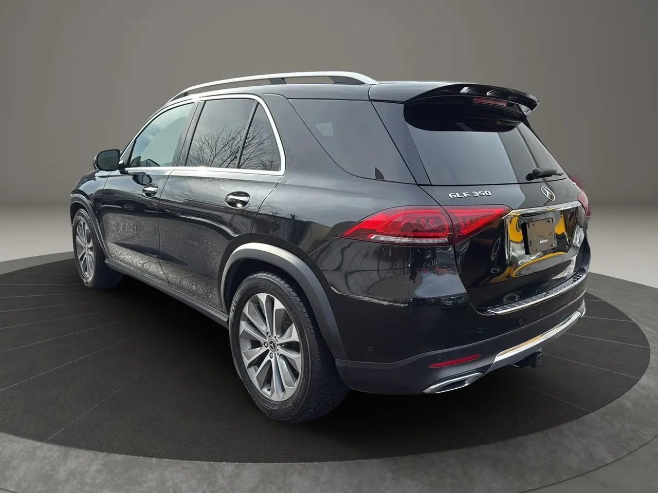 Used 2021 Mercedes-Benz GLE 350 4MATIC image 7