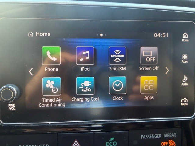 Used 2018 Mitsubishi Outlander SEL image 20