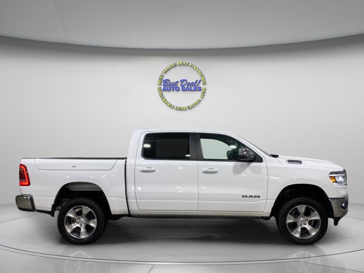 Used 2023 RAM 1500 Laramie AWD/4WD image 6
