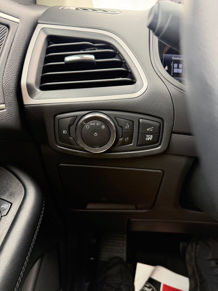 Used 2023 Ford Edge SEL w/ Convenience Package AWD/4WD image 26