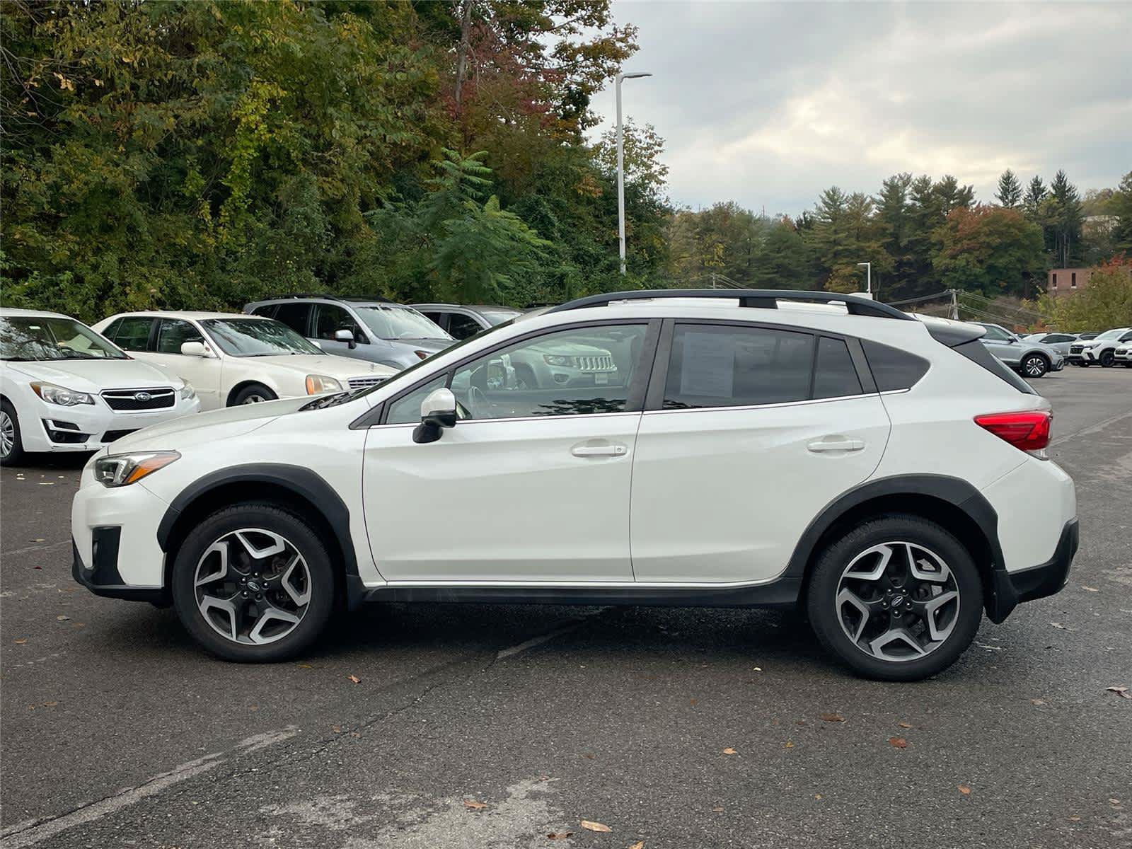 Used 2019 Subaru Crosstrek 2.0i Limited w/ Moonroof Package w/Navigation AWD/4WD image 2