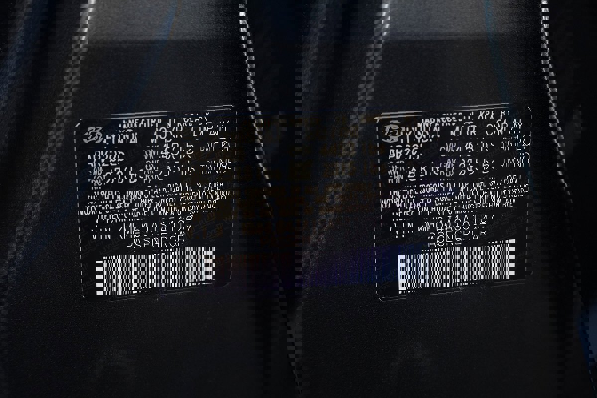 Used 2025 Hyundai Sonata SEL FWD image 35