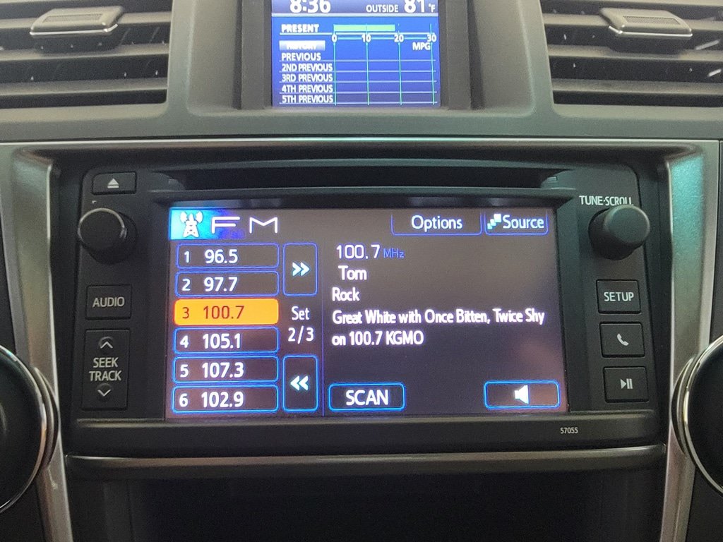 Used 2013 Toyota Highlander SE AWD/4WD image 20
