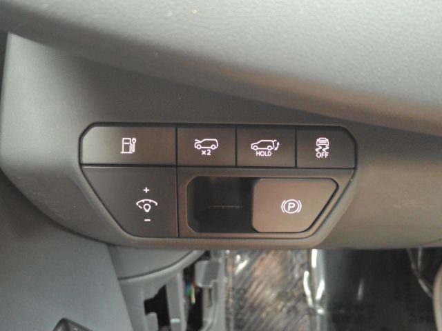 Used 2024 Kia EV9 Light Long Range RWD image 40
