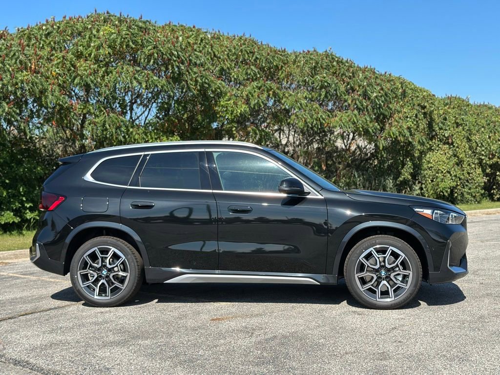 New 2026 BMW X1 xDrive28i w/ Technology Package AWD/4WD image 8