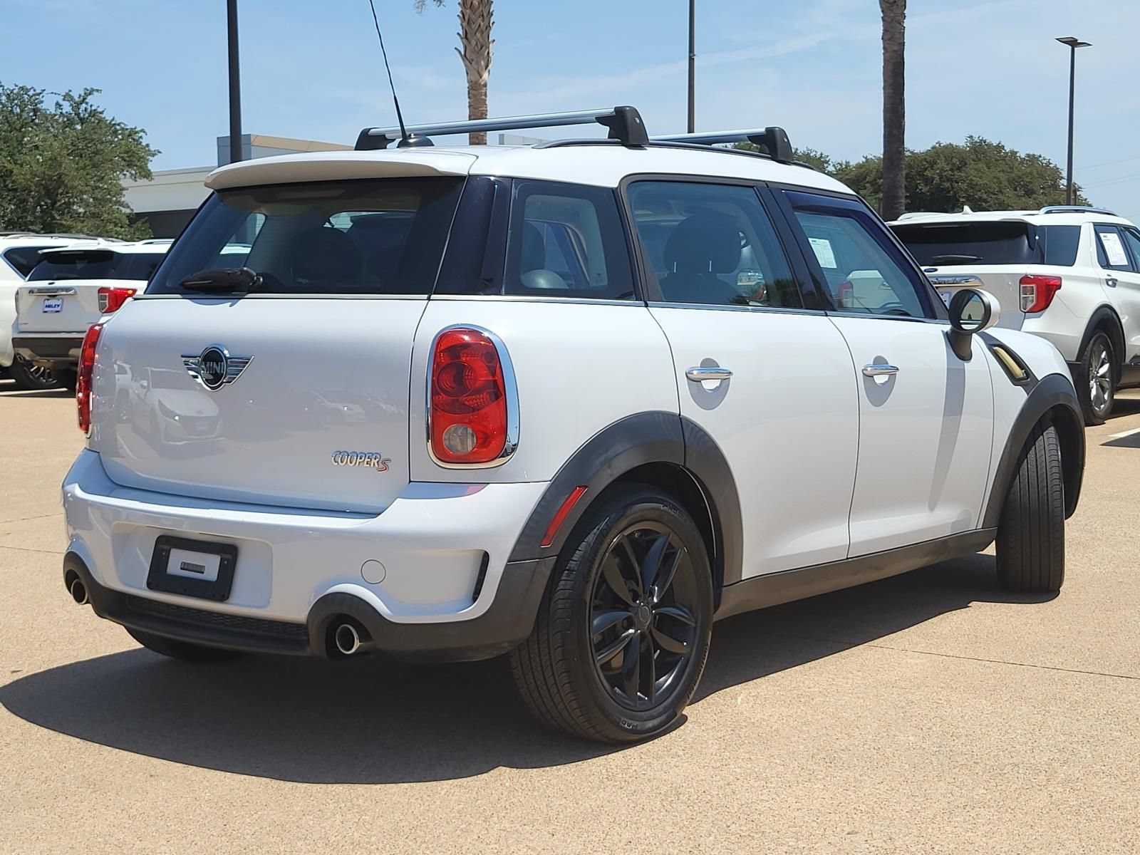 Used 2012 MINI Cooper Countryman S FWD image 4