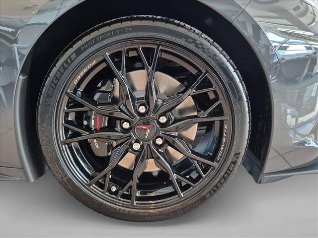 New 2027 Chevrolet Corvette Stingray Coupe w/ Z51 Performance Package RWD image 8