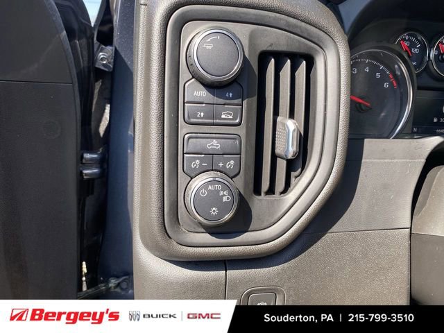 Used 2021 Chevrolet Silverado 1500 Custom w/ Safety Confidence Package image 21
