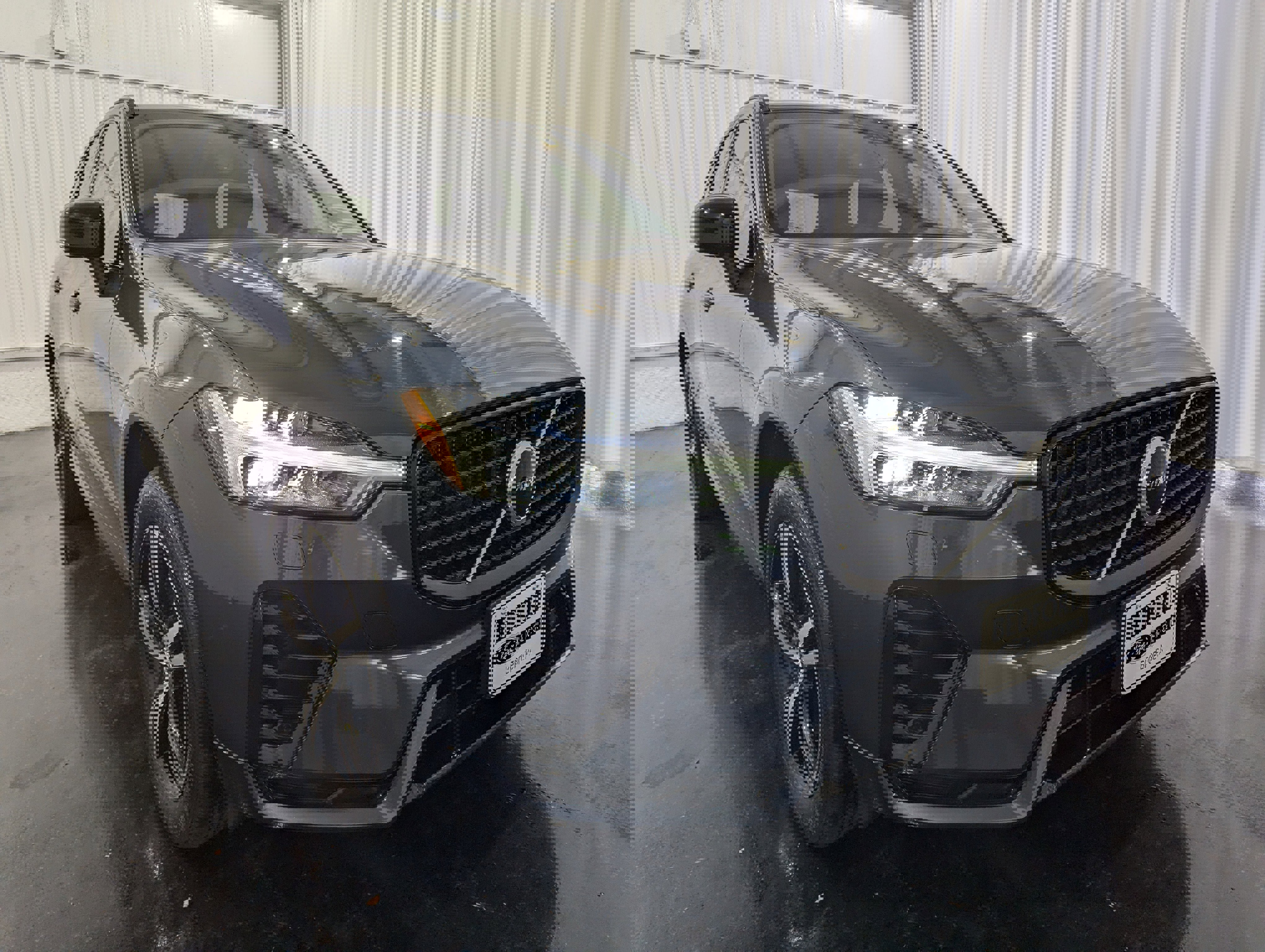 Used 2022 Volvo XC60 T8 R-Design w/ Climate Package image 6