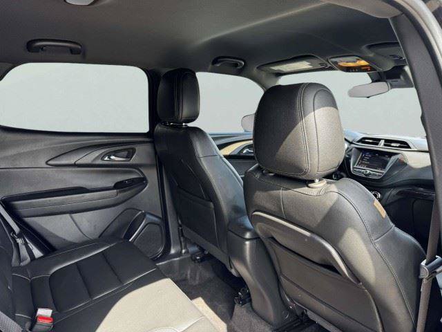 Used 2022 Chevrolet TrailBlazer ACTIV FWD image 41