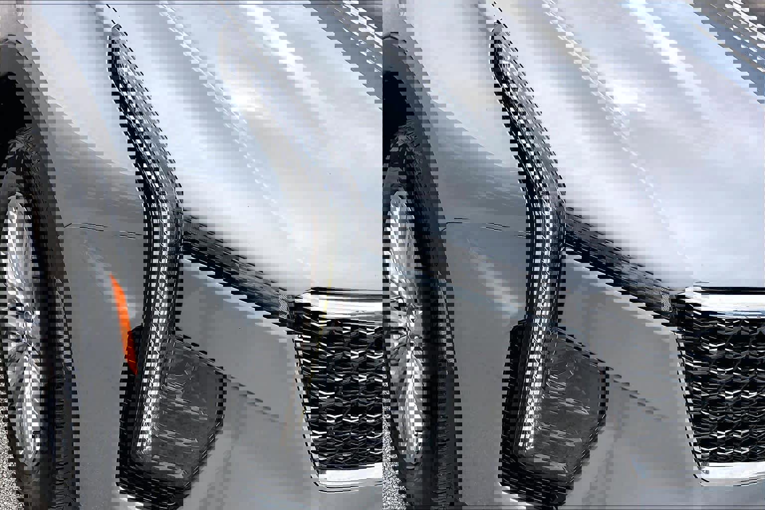 Used 2025 Cadillac XT4 Premium Luxury FWD image 27