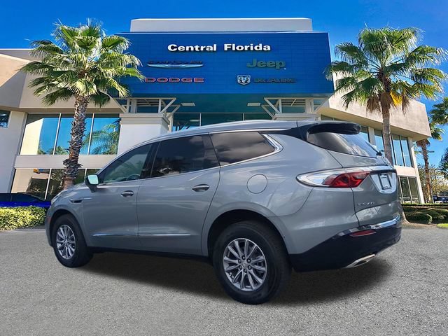 Used 2023 Buick Enclave Essence FWD image 7