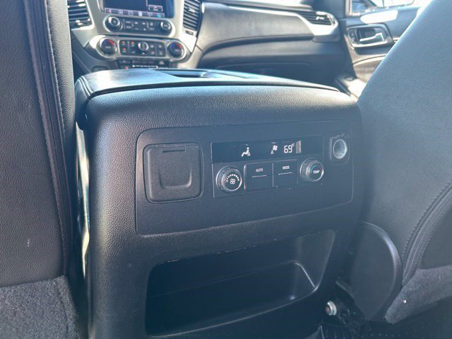 Used 2018 Chevrolet Suburban LT AWD/4WD image 33