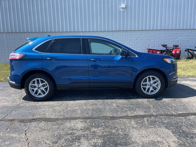 Used 2022 Ford Edge SEL image 16