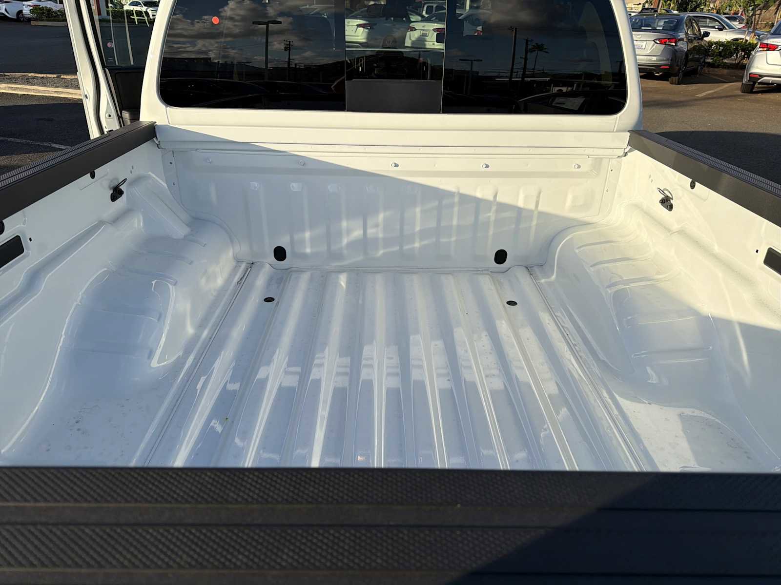 New 2026 Nissan Frontier S image 10