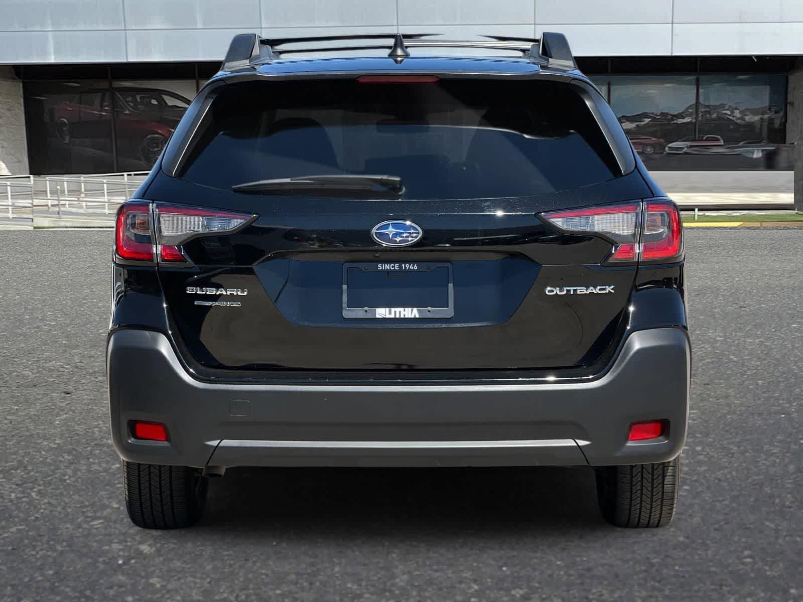 Used 2024 Subaru Outback Premium AWD/4WD image 8