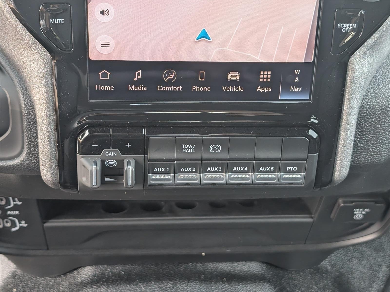 New 2026 RAM 3500 Tradesman AWD/4WD image 22