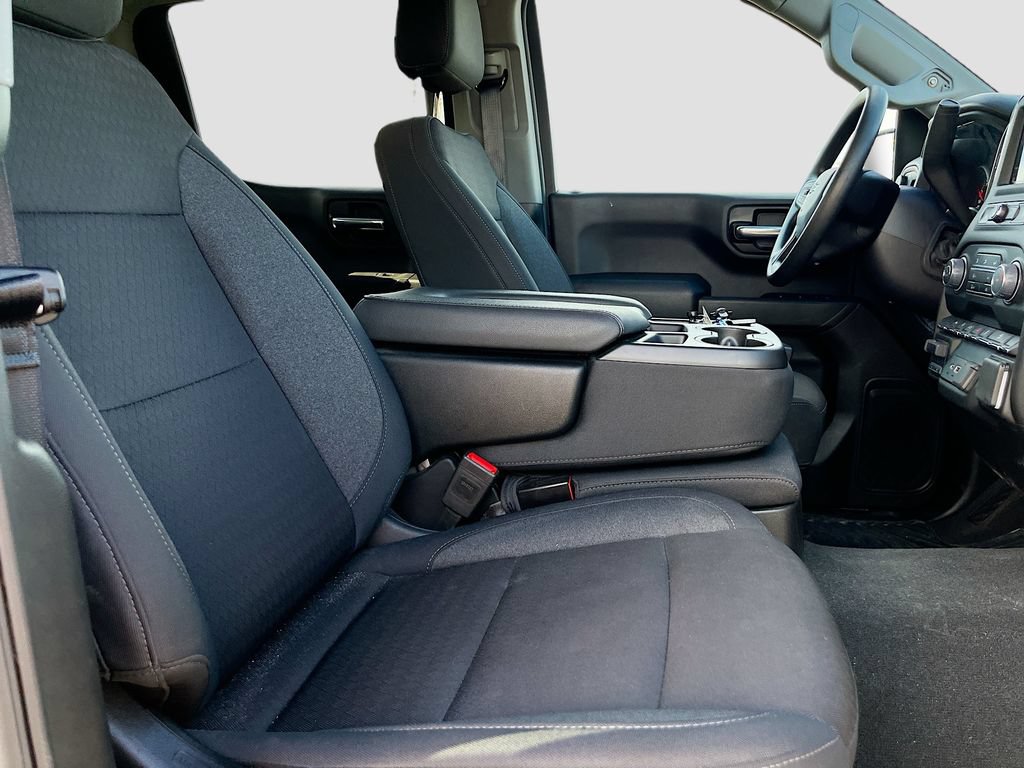 Used 2024 Chevrolet Silverado 1500 Custom Trail Boss w/ LPO, Dark Essentials Package AWD/4WD image 26