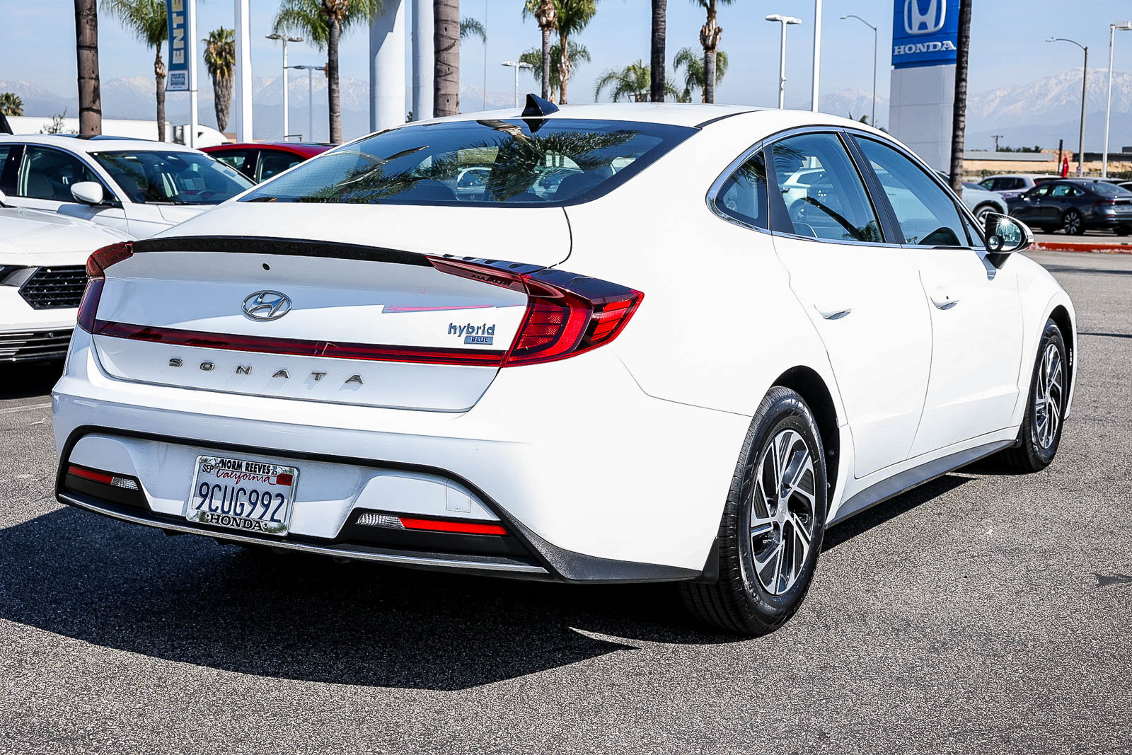 Used 2023 Hyundai Sonata Blue image 7