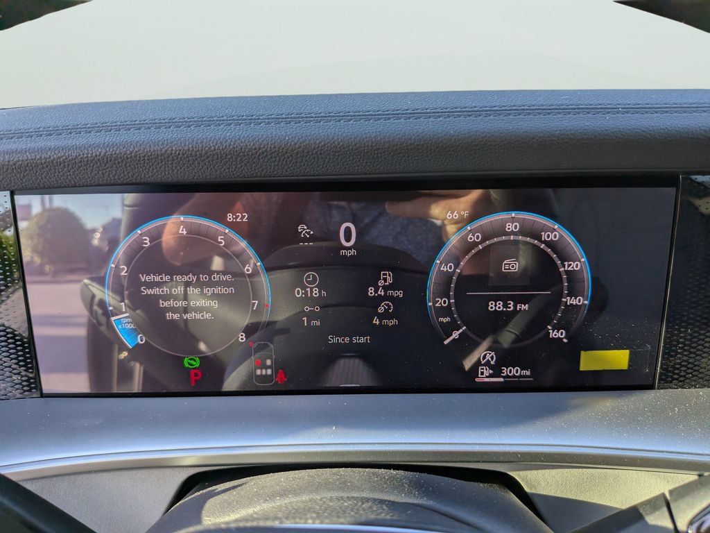 New 2026 Volkswagen Tiguan SE R-Line FWD image 28