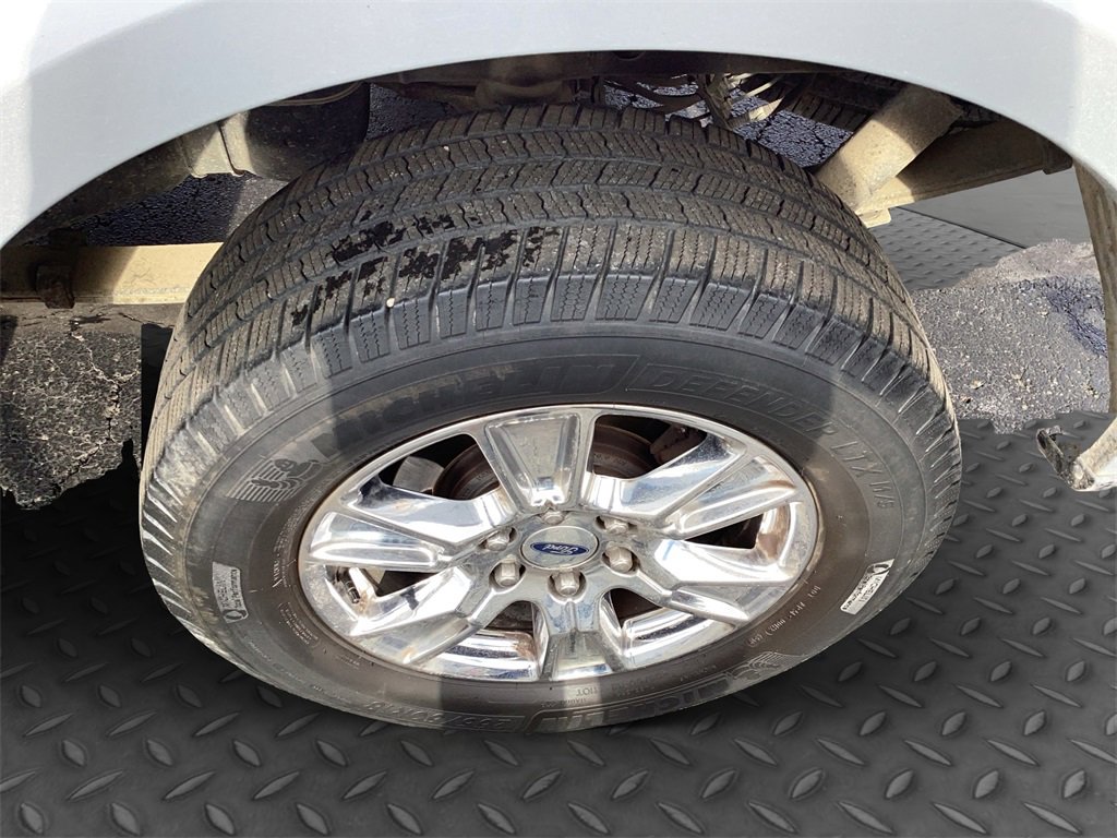 Used 2016 Ford F150 XLT w/ Equipment Group 301A Mid image 22