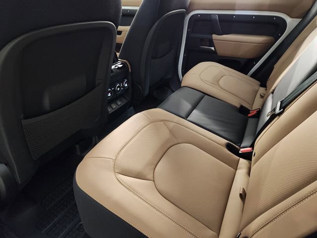 New 2026 Land Rover Defender 110 V8 image 28