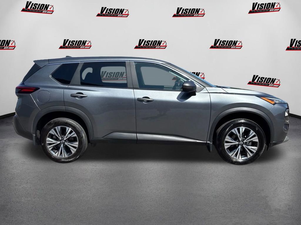 Certified 2023 Nissan Rogue SV image 4